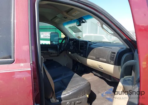2008 Chevrolet Silverado C1500 из США, поврежденный, VIN 3GCEC13J78G116326